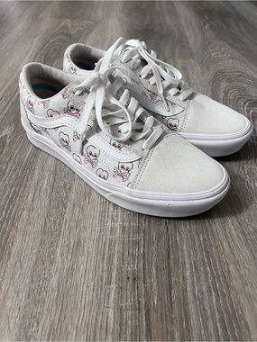 Vans White Skate Sneakers with Burgundy Skull Print